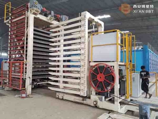 Linha 2,5 de Clay Brick Making Machine Production da lama ~ pressão 2.8MPa expulsando