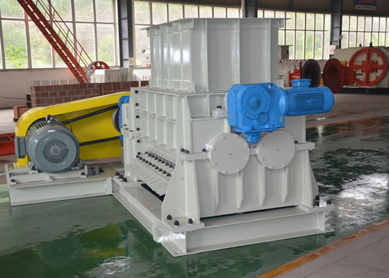Máquina dobro do triturador de rolo do dente completamente automática para a planta da estufa de túnel