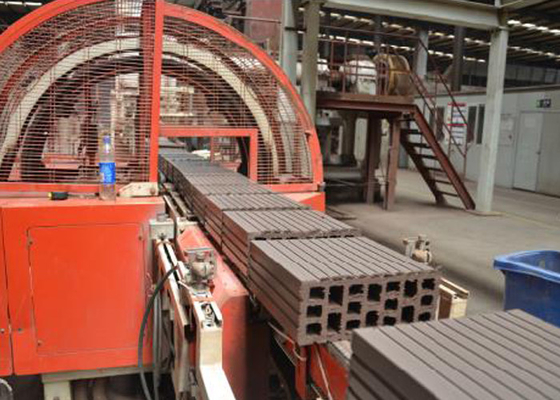Máquina de corte síncrono Clay Brick Making Machine semi automático da parede de tijolo vermelho