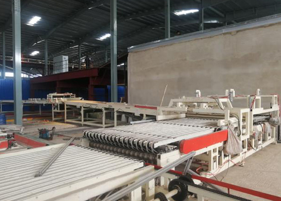 Auto saída dos PCes de Clay Brick Dryer Machine 100000 por duas vezes que ajustam o acendimento
