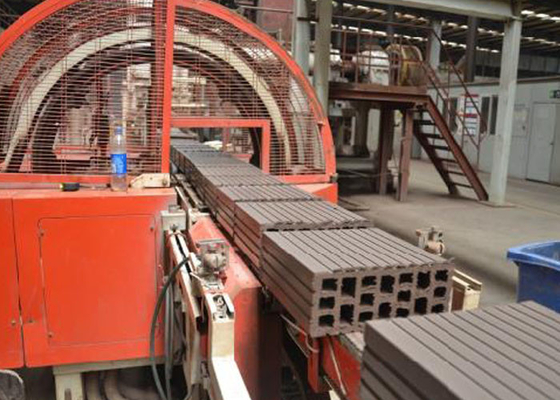 Máquina de fabricação de tijolos de barro totalmente automática de grande capacidade para o projeto Tunnel Kiln With Dryer Chamber