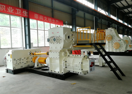 Máquina do tijolo da extrusora do vácuo da máquina de Clay Fly Ash Bricks Automatic do solo