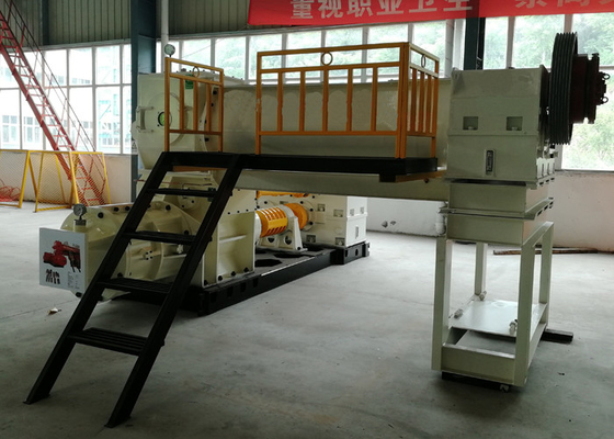 Vácuo Clay Block Machine expulsando de Ash Automated Brick Making Machine da mosca