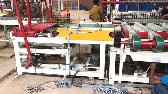 Pressão contínua grande de Clay Brick Cutting Machine Hydraulic do bloco personalizada