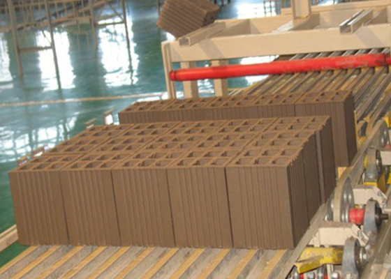 Máquina de corte automática completa do tijolo da parede da máquina oca resistente do corte por blocos