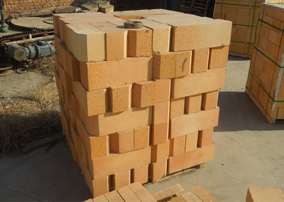 Fogo material à prova de fogo alto Clay Bricks da estufa de túnel do tijolo refratário