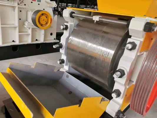 Máquina de trituração de rolamentos, trituradora de rolamentos duplos de tijolos de argila, trituradora de moinho de rolos para fabricação de tijolos de argila